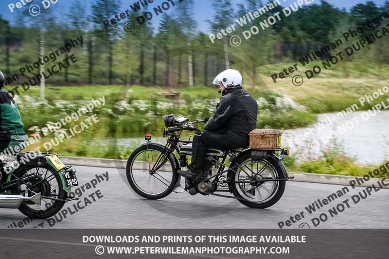 Vintage motorcycle club;eventdigitalimages;no limits trackdays;peter wileman photography;vintage motocycles;vmcc banbury run photographs
